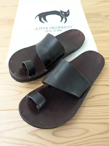 새상품급! 유타 뉴먼 앨리스 8D