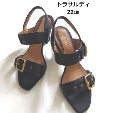 트루사르디 Trussardi 블랙 가죽 샌들 22cm