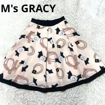 새상품급 엠즈 그레이시 카멜리아 펄 스커트 핑크 꽃무늬