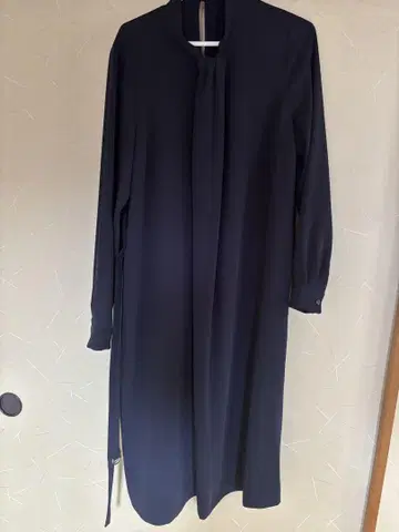 플라스테 네이비 긴팔 롱 원피스 벨트 포함