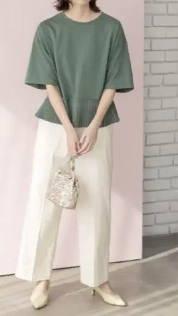 OPAQUE CLIP 스트레치 와이드 팬츠 S-L 사이즈 아이보리