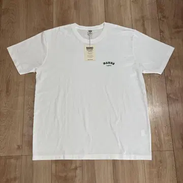 [미사용 새상품] BARNS OUTFITTERS 반팔 티셔츠 사이즈 XL