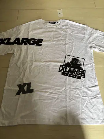 XLARGE 티셔츠 XL 사이즈 화이트