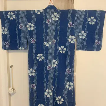 유카타 파란색 꽃무늬