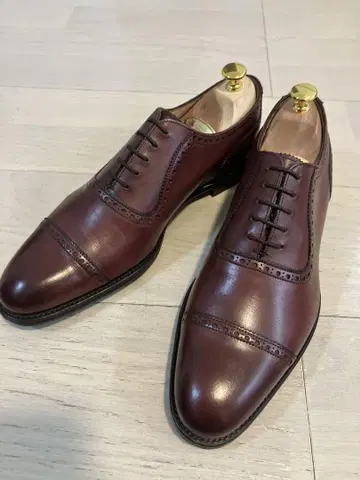 1회 사용 정가 97,900엔 조셉 치니 가죽 신발 UK8 26.5cm