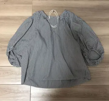 새상품급 플라주 워셔블 코튼 벌룬 블라우스