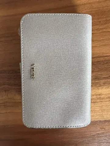 FURLA 실버 접이식 지갑