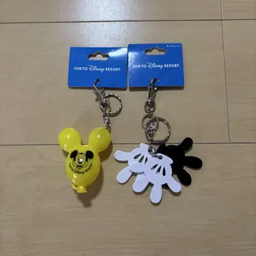 도쿄 디즈니 리조트 미키 마우스 키체인 2개 세트