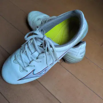 MIZUNO ALPHA 화이트 축구화 21cm