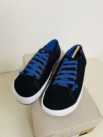 CAMPER 블랙스니커즈 사이즈 38