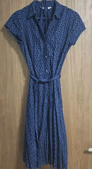 LAURA ASHLEY 네이비 반팔 롱 원피스 M 사이즈