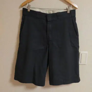 DICKIES 디키즈 42283BK 루즈핏 하프 팬츠