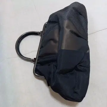 블랙 나일론 클러치백