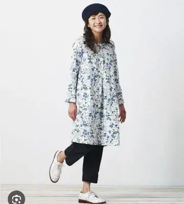 꽃무늬 블라우스