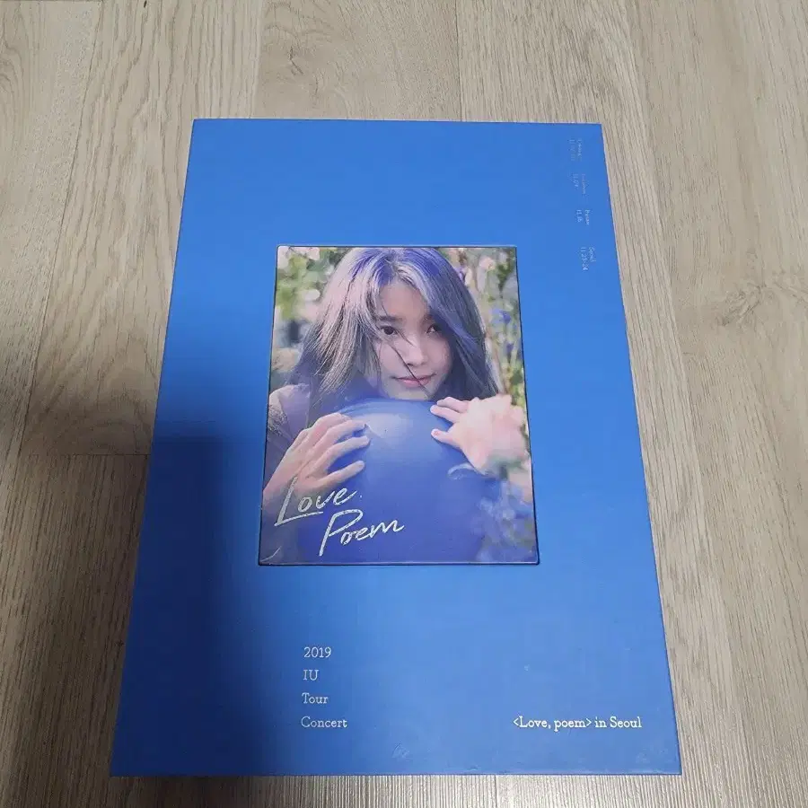 IU Love Poem 2019 コンサート Blu-ray IU Tour Concert Love, Poem in Seoul 2019 Blu-ray / Unopened