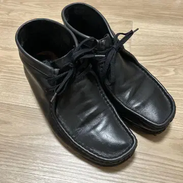 클락스 블랙 가죽 월러비