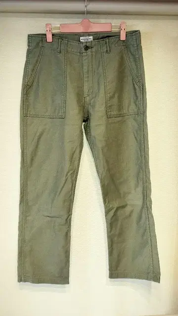 JAPAN BLUE JEANS (재팬 블루 진) 베이커 팬츠