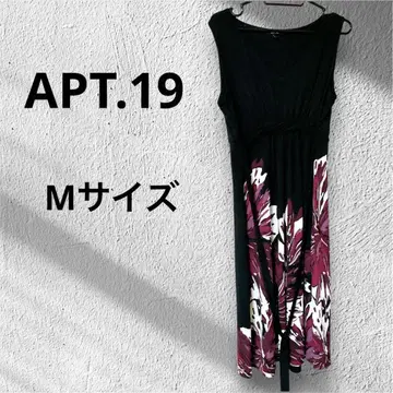 APT.19 슬리브리스 롱 원피스 M 사이즈