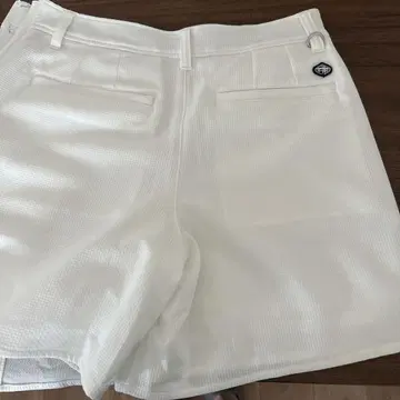 피들라 화이트 숏 팬츠 L