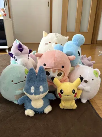 토토로와 피카츄 봉제 인형 세트