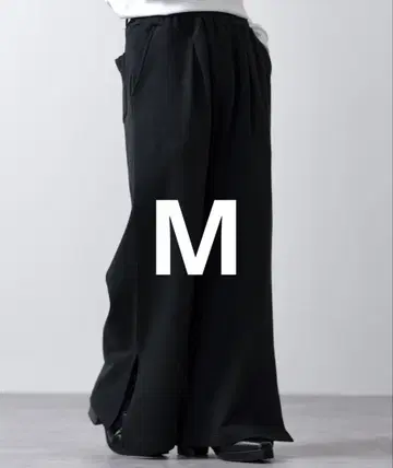 CLEL 사이드 슬릿 플레어 스웨트 팬츠 M 사이즈