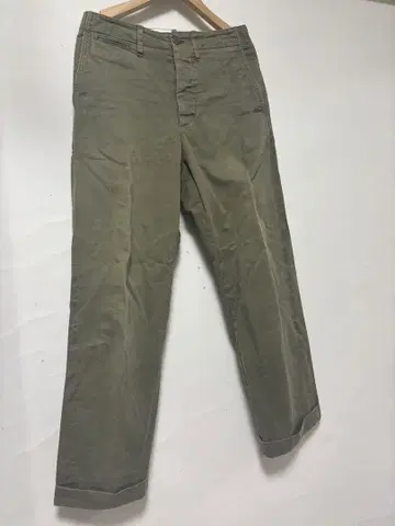 AVONTADE 치노 팬츠 카키색 Made in Japan