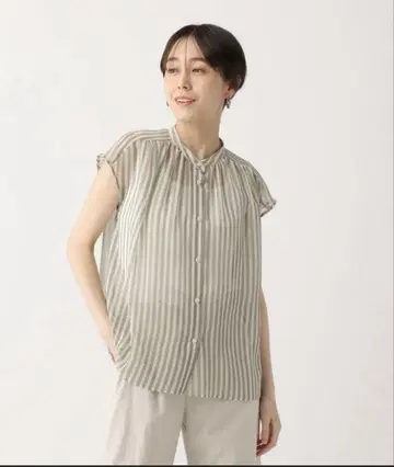 미사용! Elura 시어 스트라이프 양류 블라우스