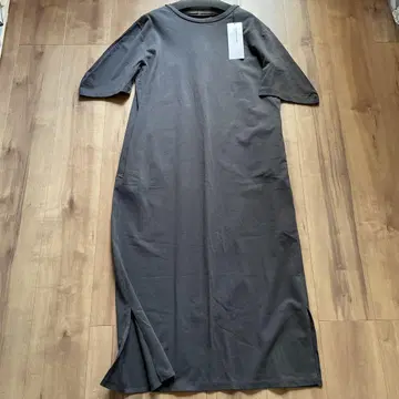 새상품 marechal terre 정가 1만 6500엔 롱 원피스