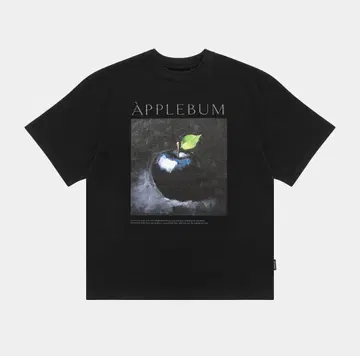 APPLEBUM "Black Apple" 티셔츠