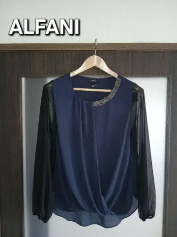 ALFANI 네이비 긴팔 블라우스 사이즈 12