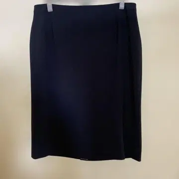 INDIVI 네이비 미디 스커트 19