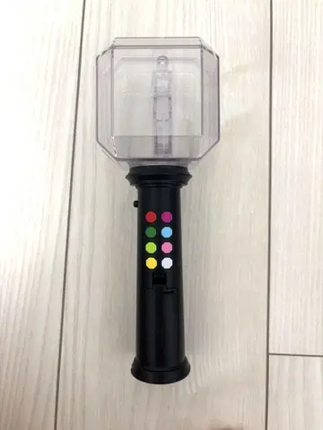 timelesz FAM 공식 응원봉 기사용