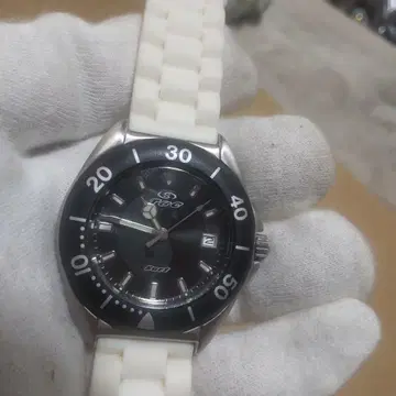 ORIENT 다이버 워치 화이트 러버 벨트