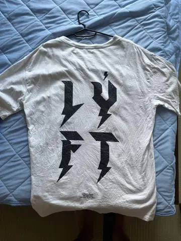 Lyft 티셔츠