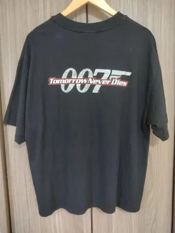 90sMOVIE 티셔츠 007 투모로우 네버 다이