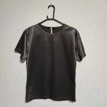 5351 Pour Homme 광택 티셔츠