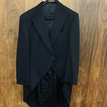턱시도