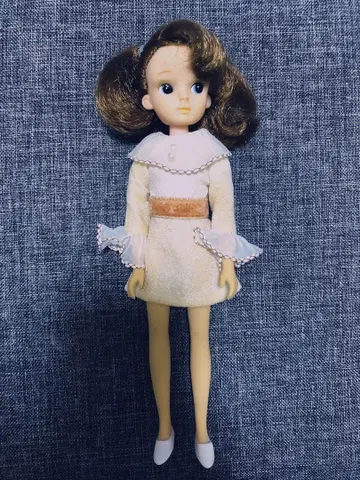 초대 리카짱 옷 갈아입기 오리지널 아웃핏 쇼와 레트로