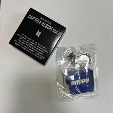 BTS FESTA 2025 캡슐 앨범 Jin 'HAPPY' 키링