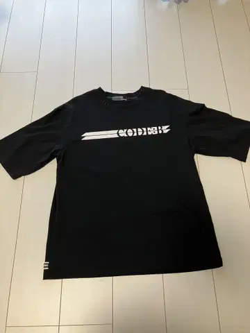 CODE:B 블랙 티셔츠 사이즈 46