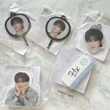 treasure 지훈 캡슐 토이 세트