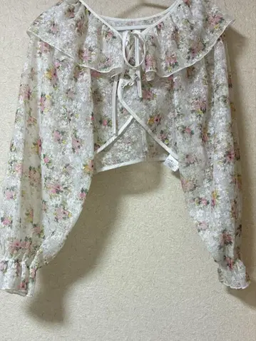 메리제니 flower 프릴 볼레로