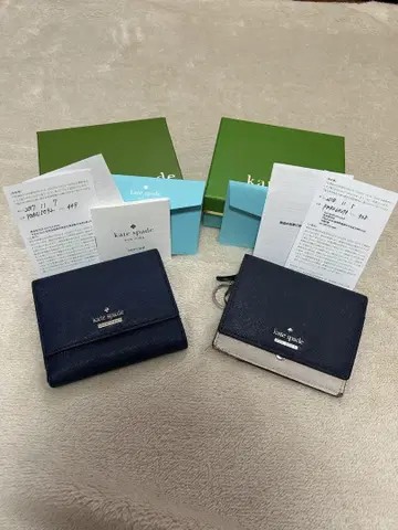 Kate Spade 네이비 접이식 지갑