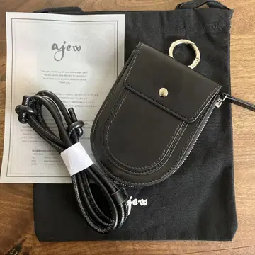 ajew 블랙 프래그먼트 케이스/ 블랙