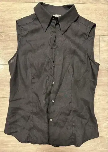 Max Mara 블랙 슬리브리스 셔츠 린넨 100