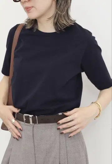 L'Appartement Beautiful T Shirts 네이비