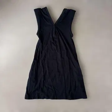 리미후 블랙 슬리브리스 원피스