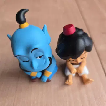 알라딘 지니 피규어 세트