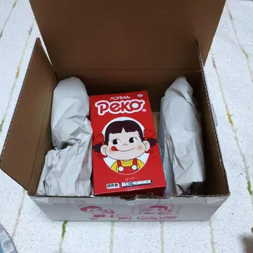 PEKO 베어브릭 페코짱 피규어 초합금