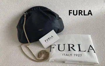 컨디션 최상 FURLA 훌라 라운드 가죽 숄더백 블랙